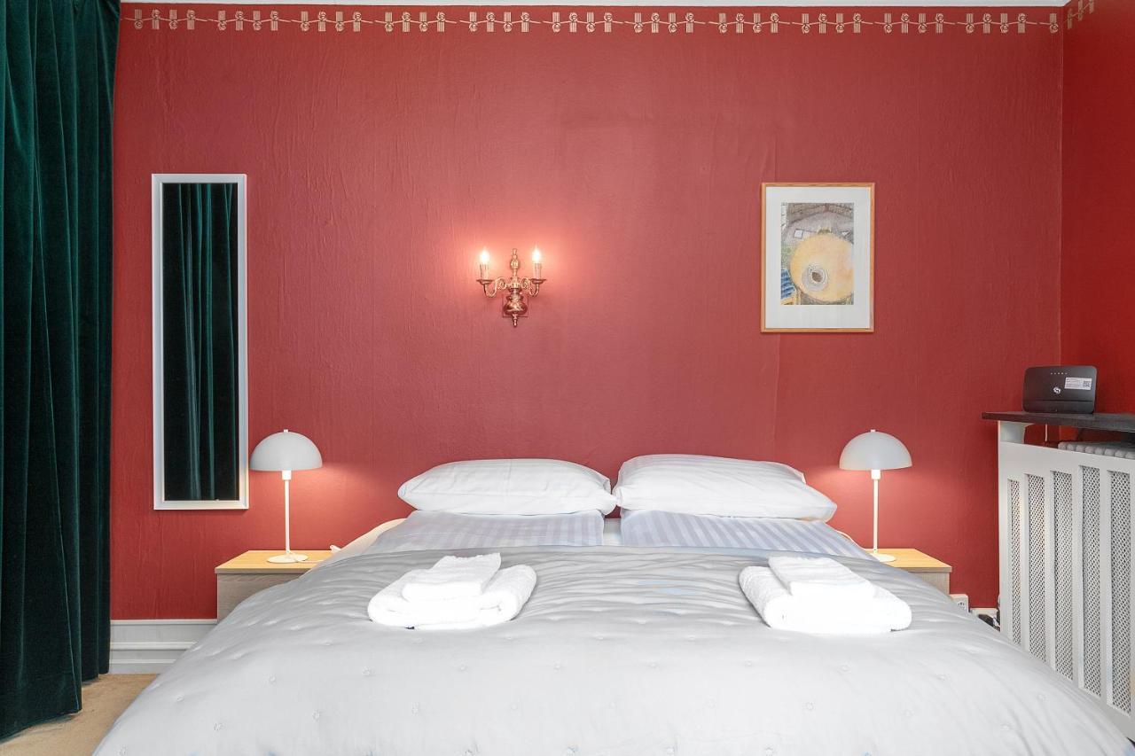 Charming - Amazing Downtown Location Lejlighed