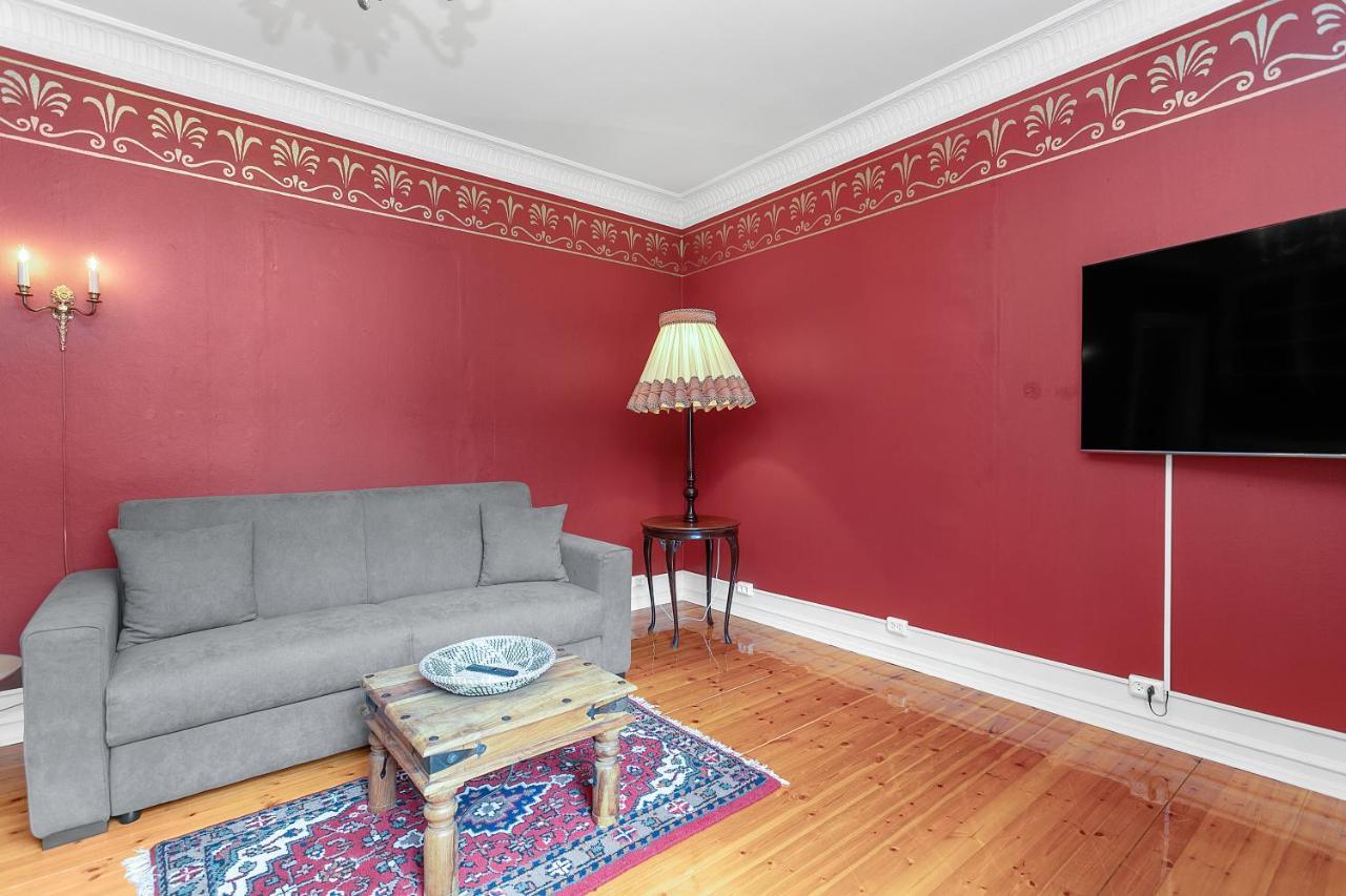 Charming - Amazing Downtown Location Lejlighed